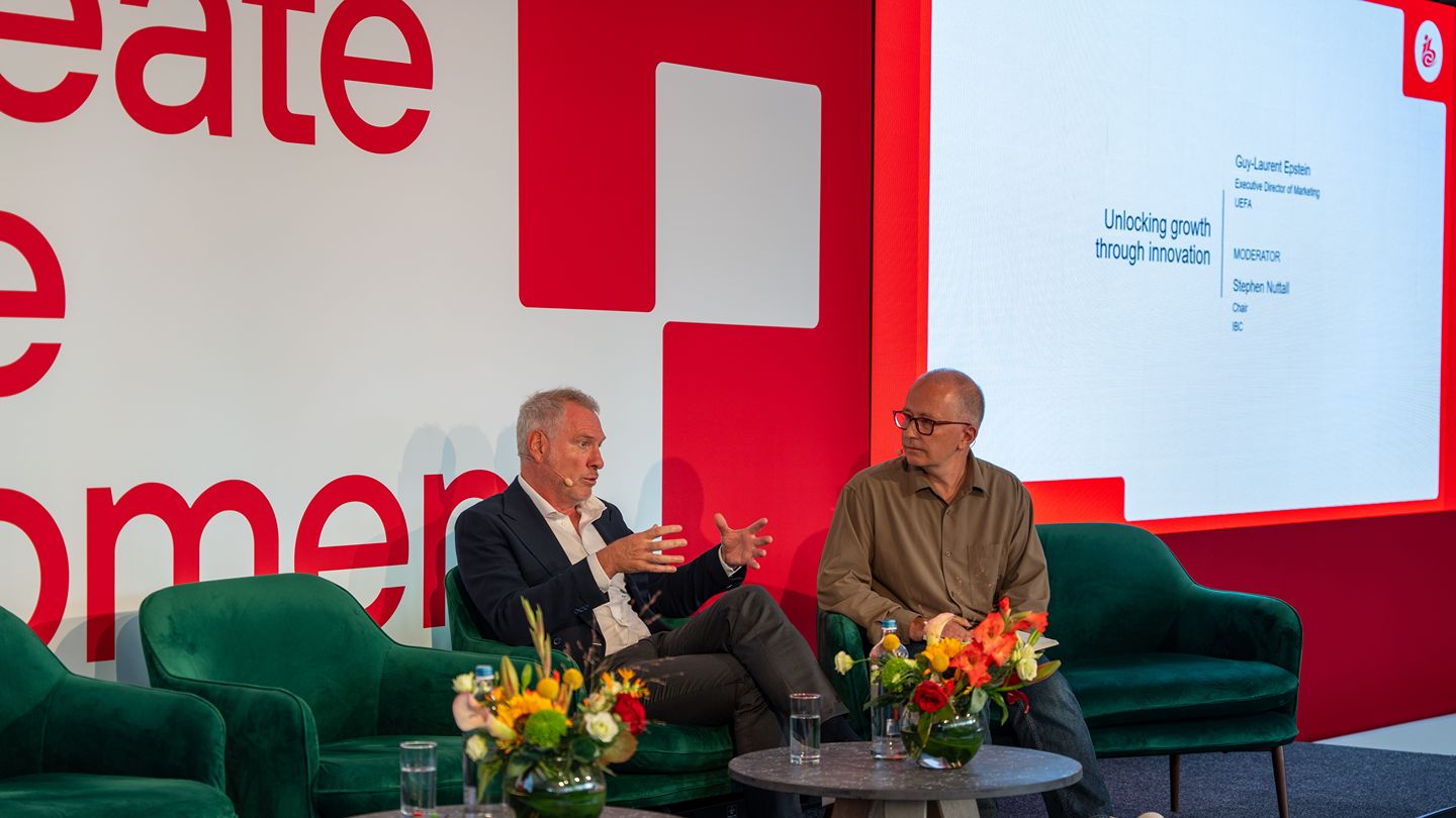 L-R: Guy-Laurent Epstein and Stephen Nuttall, Chair, IBC  
